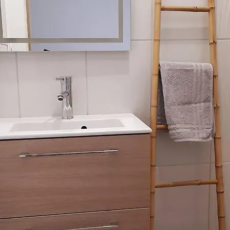 T2, Avec Terrasse. Appartement