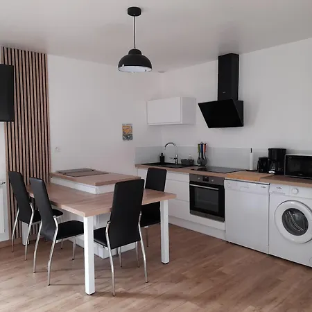 Appartement T2, Avec Terrasse.