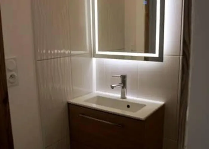 T2, Avec Terrasse. לה-רוש-סור-יון