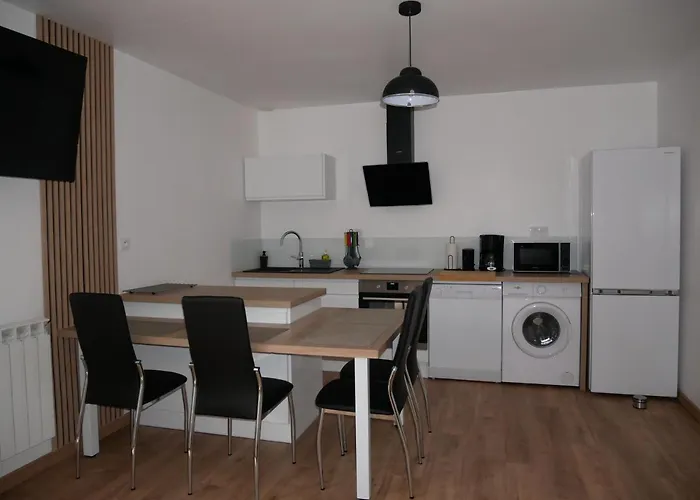 T2, Avec Terrasse. דירה *